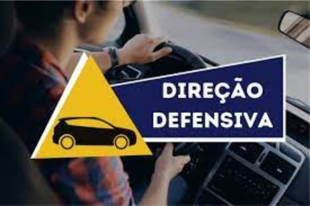 Motorista praticando direção defensiva ao volante.